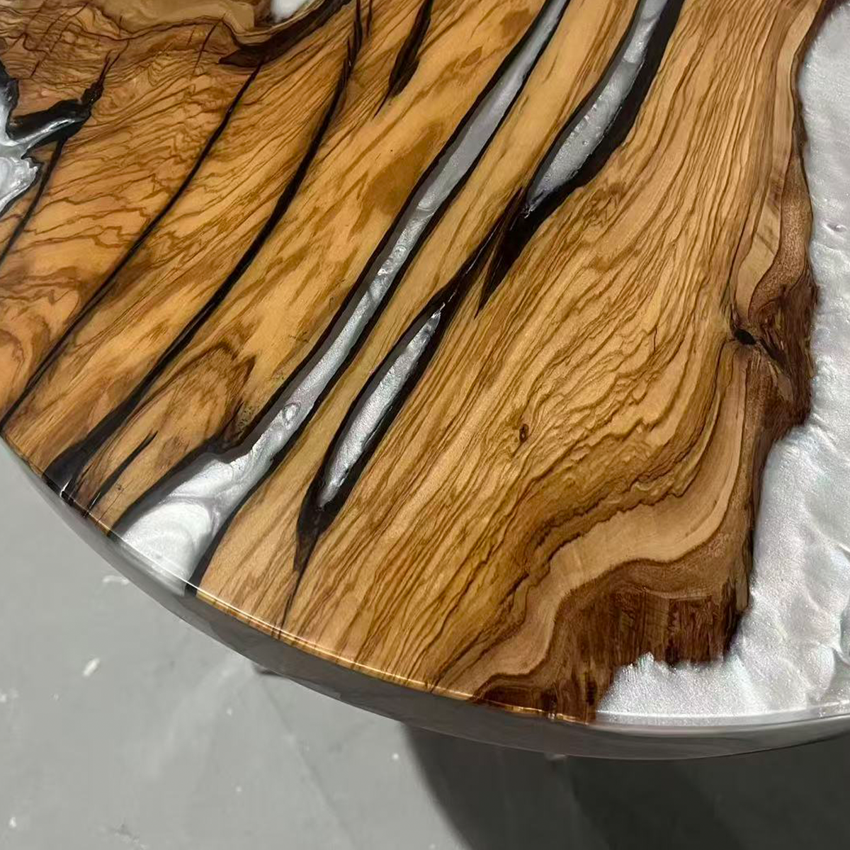Olive Wood Frosted Epoxy Resin Round Side Table
