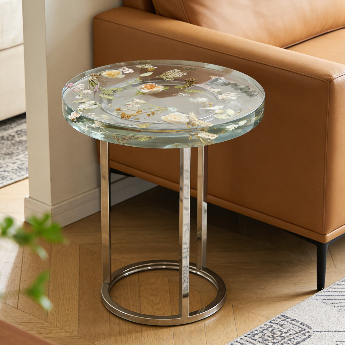 Pressed Floral Epoxy Side Table